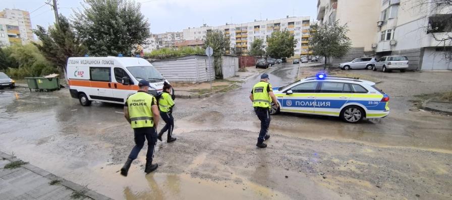 Линейка пропадна в изкоп в Казанлък