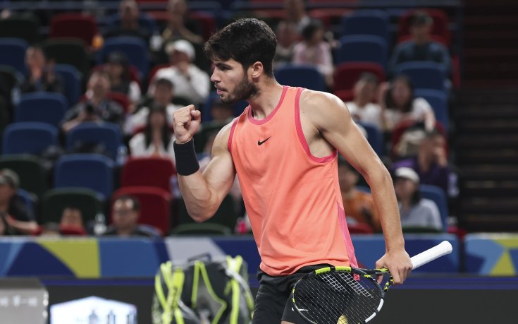 Карлос Алкарас с експресна победа на старта в Шанхай