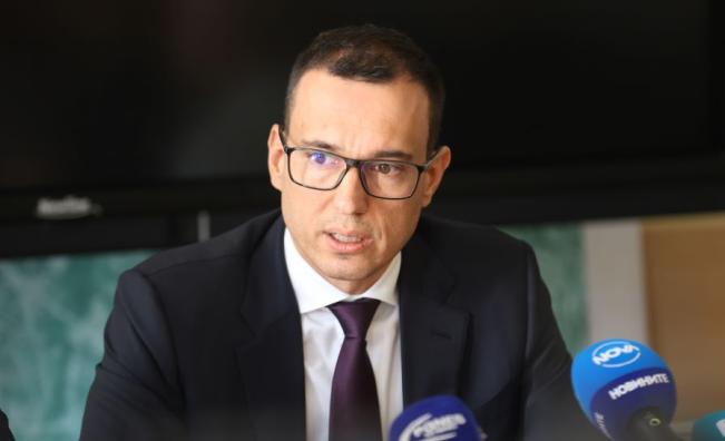 <p>Терзиев: Не е инат, когато няма пари – няма пари</p>