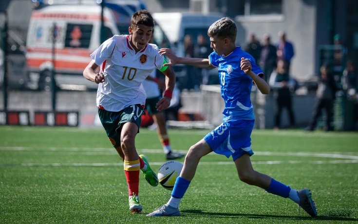 България U15 падна и от Исландия в последния си мач от турнира на УЕФА