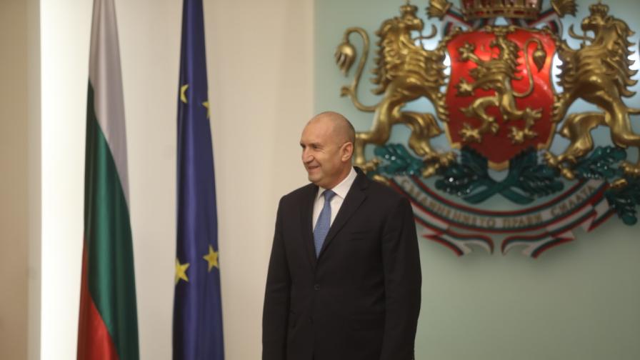 <p>Президентът Радев назначава трима нови посланици</p>