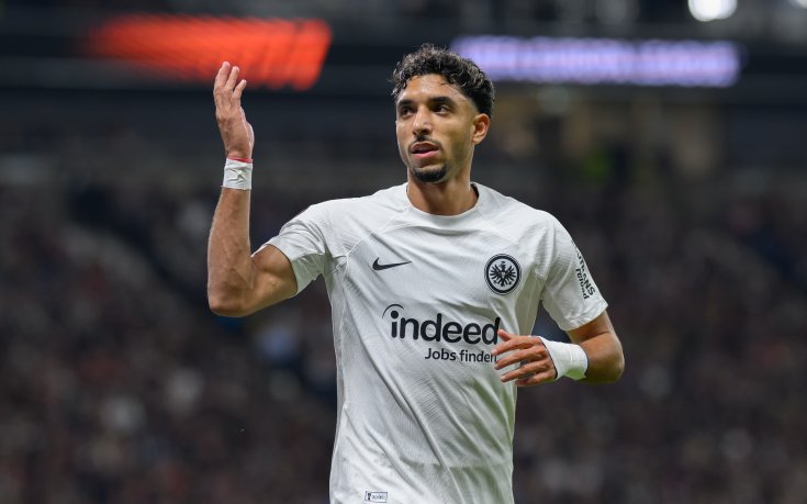 Омар Мармуш отново е на линия за Айнтрахт, въпреки преговорите с Манчестър Сити