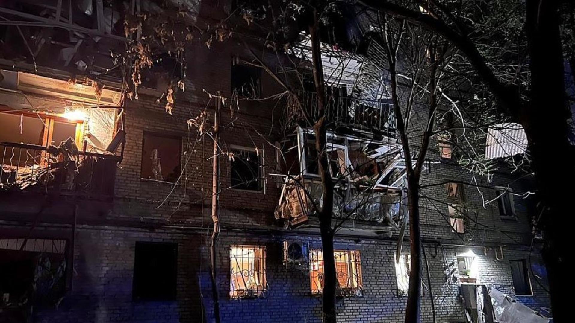 Руските сили атакуваха с дронове тази нощ източния украински град