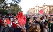 Демонстрация в Нови Сад в памет на загиналите при трагедията на жп гарата