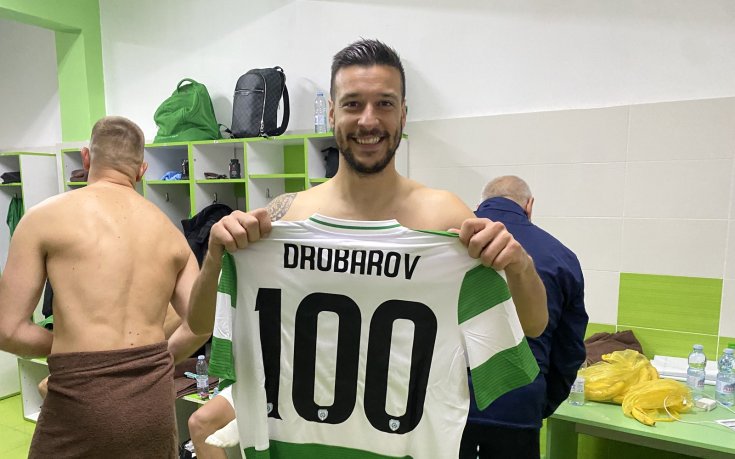 Защитник на Черно море влезе в клуб 100