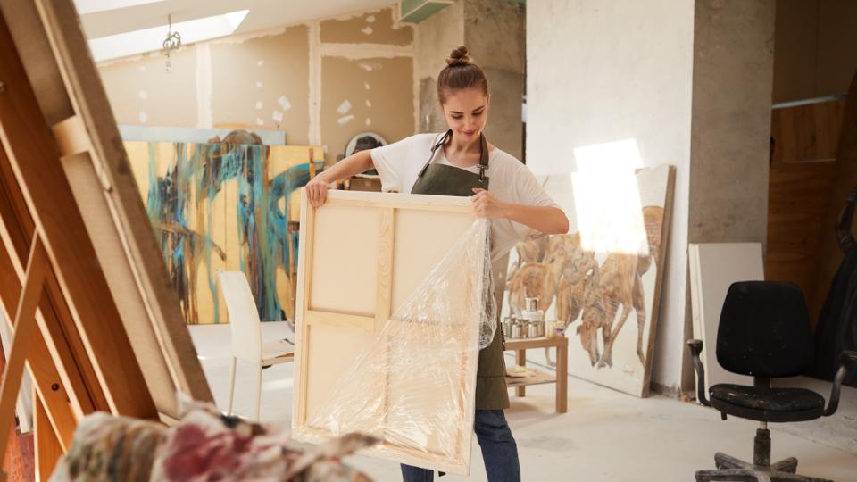 Всички знаем на какво приличат таваните по нашите ширини. Те