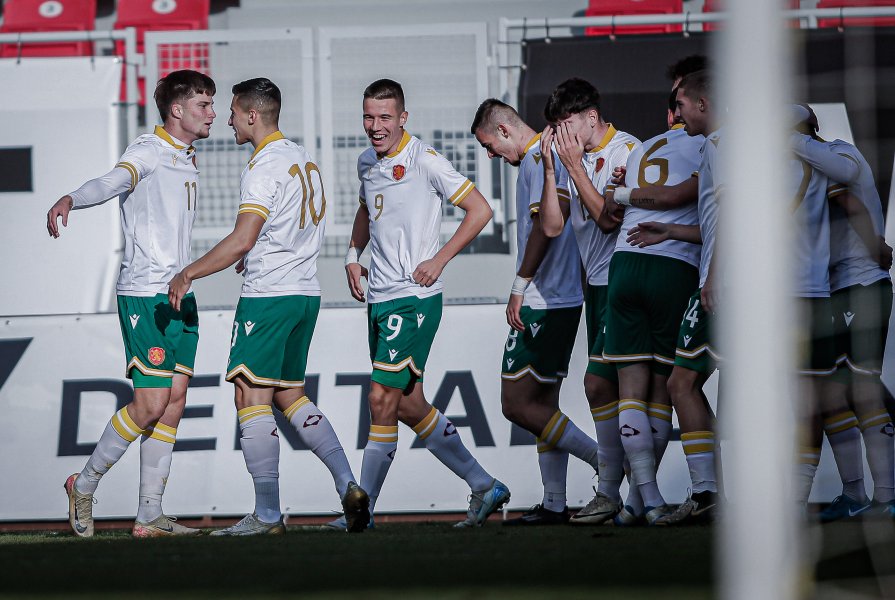 Англия U19 България U191