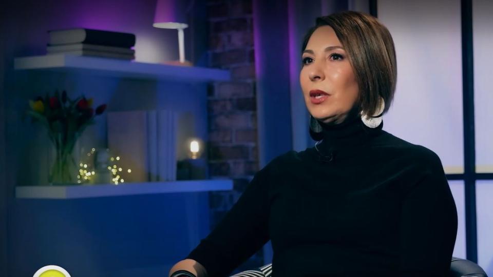 Безспорно Тони е един феномен на българската поп музика, а