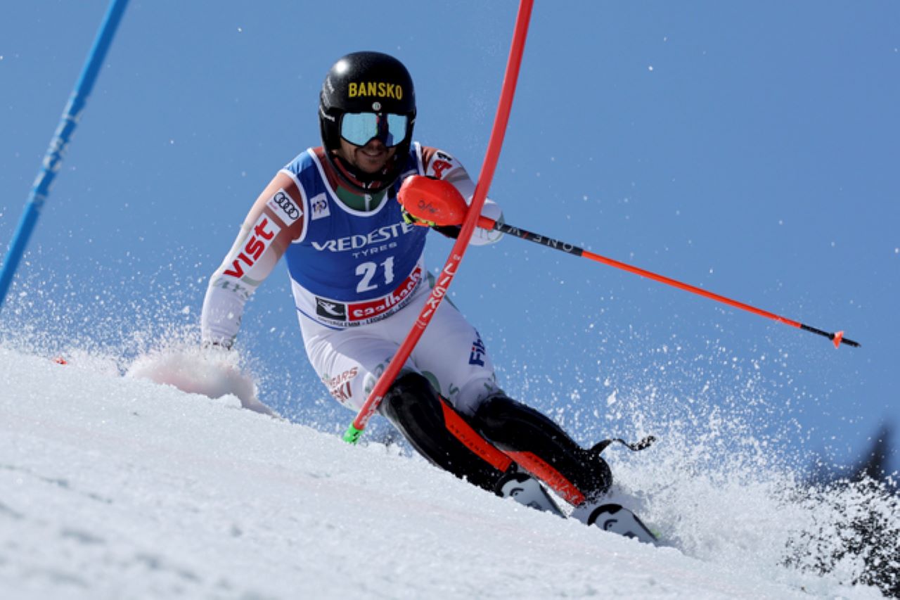 Коварна италианска писта поднесе неприятна изненада на Алберт Попов