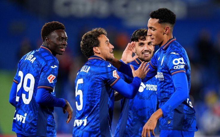 Хетафе удари Еспаньол и се отдалечи от изпадащите