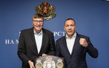 Министърът на спорта се срещна с Кубрат Пулев