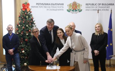 Пуснаха пощенски марки 