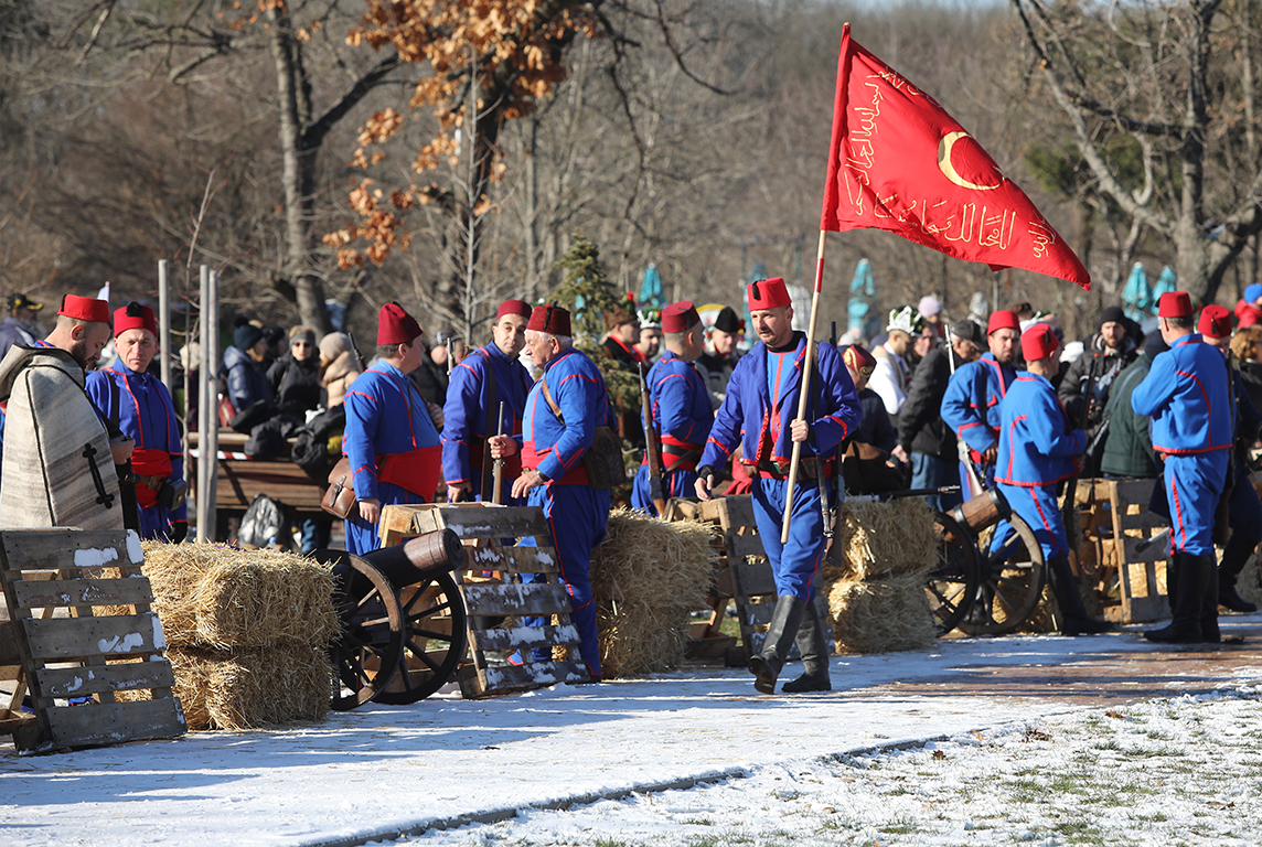 <p>Историческа възстановка по повод 147 години от Освобождението на град София от османско владичество в Северен парк</p>
