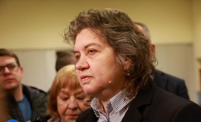 Съдът за трети път не даде ход на делото за плагиатство от научен труд на доц. Киселова