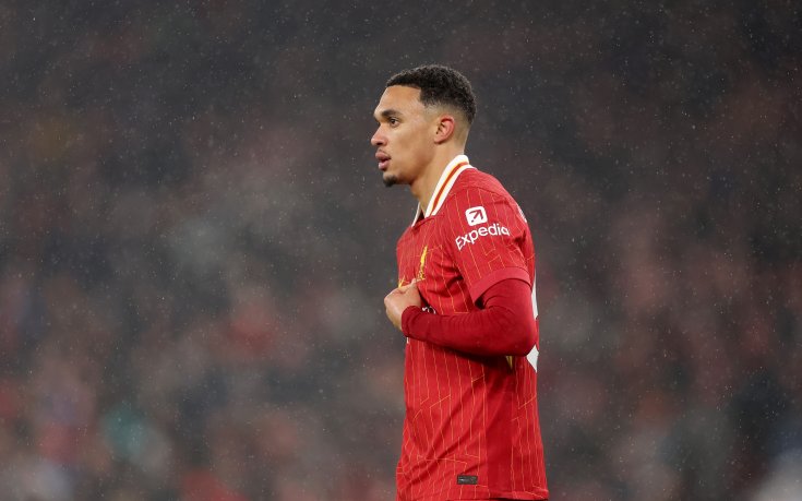 Слот защити Александър-Арнолд за слабото му представяне