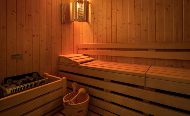 70-годишна жена получи сърдечен удар в сауна