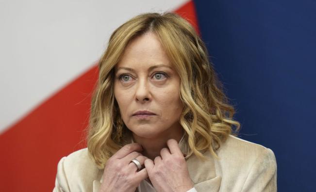 <p>Дипломация с диаманти и питонска кожа: Какви подаръци е получила Мелони в качеството ѝ на премиер</p>