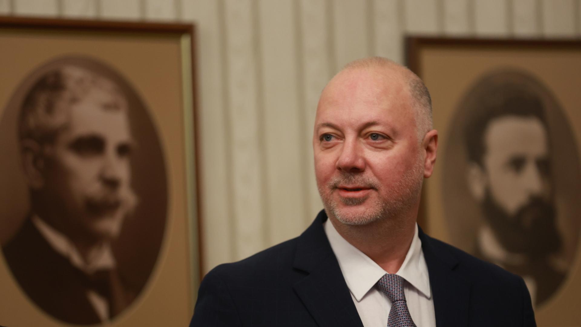 Премиерът Росен Желязков е станал дядо за втори път преди