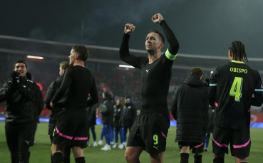 ПСВ изхвърли Цървена звезда от ШЛ