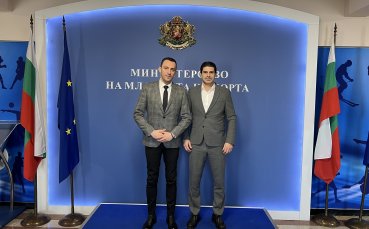 Министърът на младежта и спорта се срещна с Георги Иванов