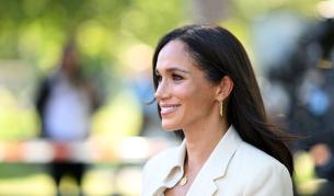 "Толкова се гордея": Меган Маркъл показа как малкият Арчи кара ски с принц Хари