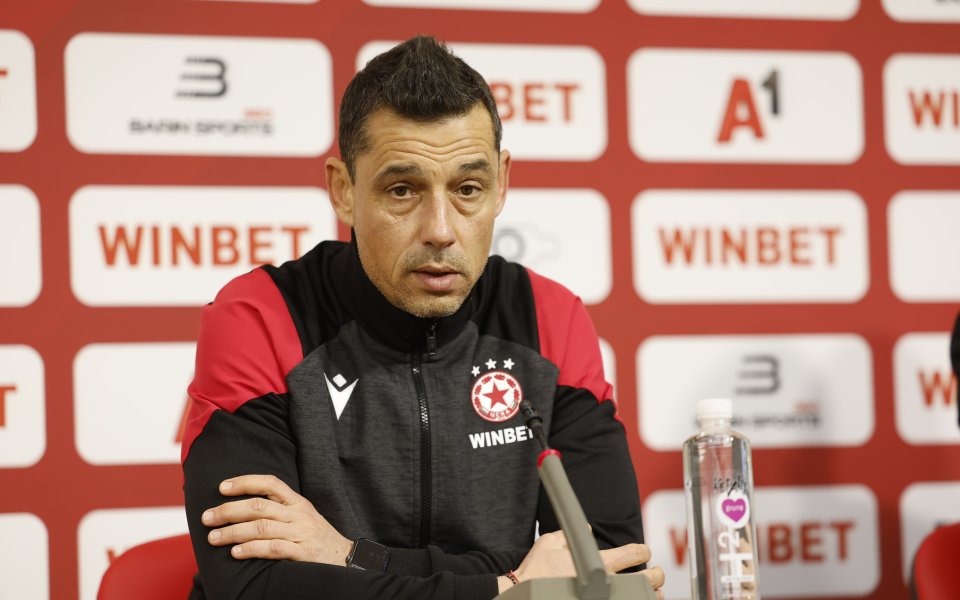 Пресконференция на Александър Томаш