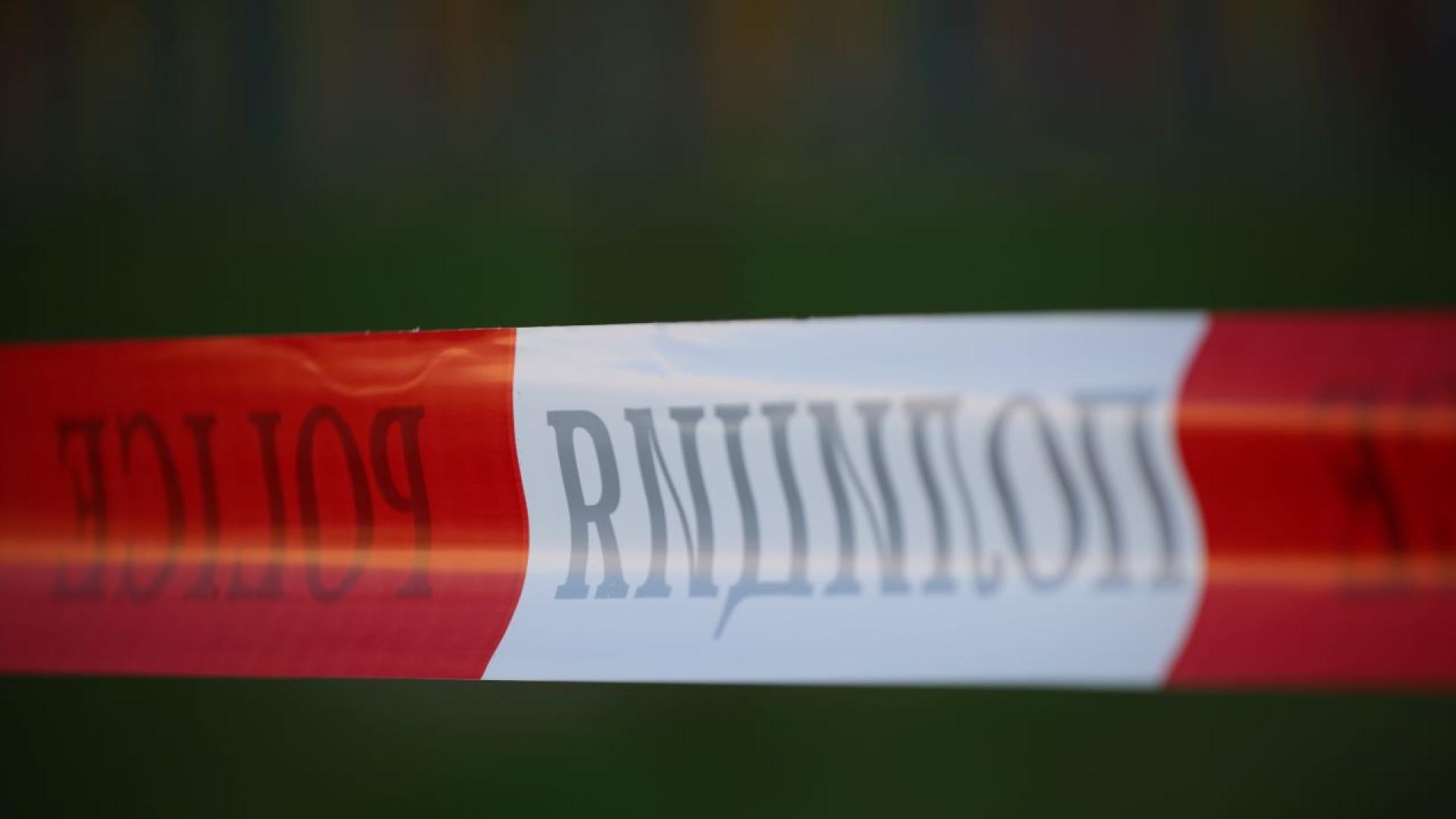 Автомобил е блъснал линейка с включен звуков и светлинен сигнал