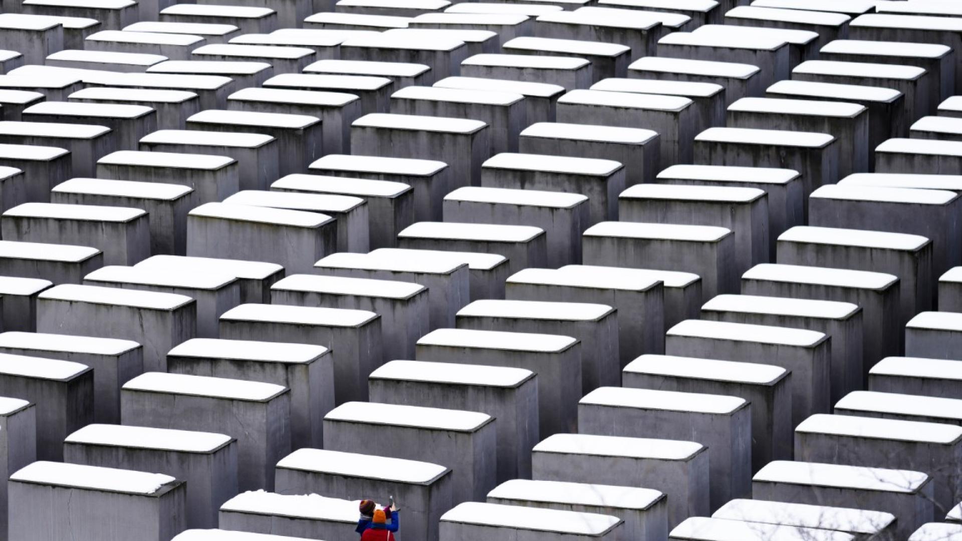 Мъж беше тежко ранен при нападение с нож при Мемориала