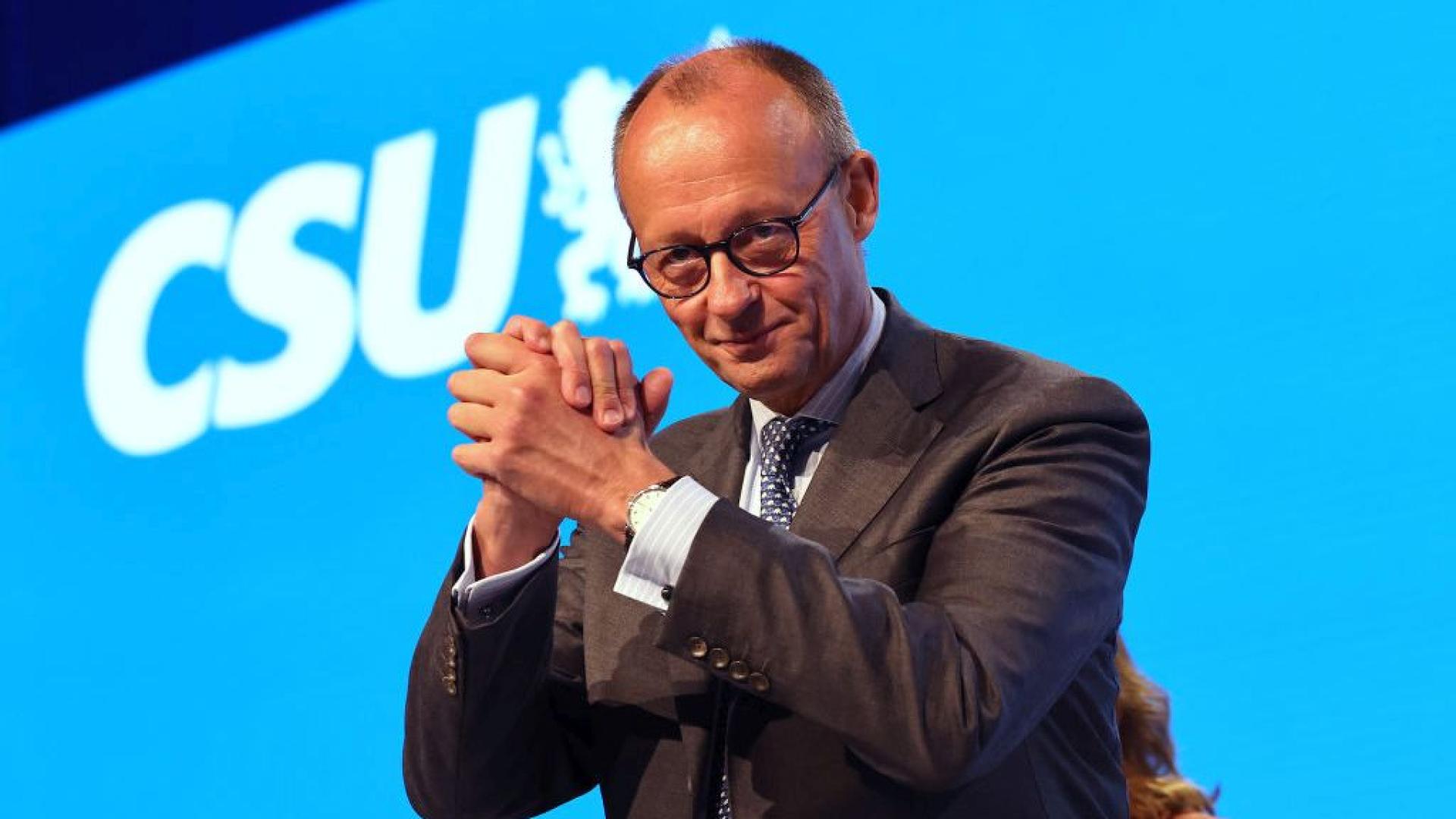 След оповестяването на първите резултати от днешния вот за парламент в