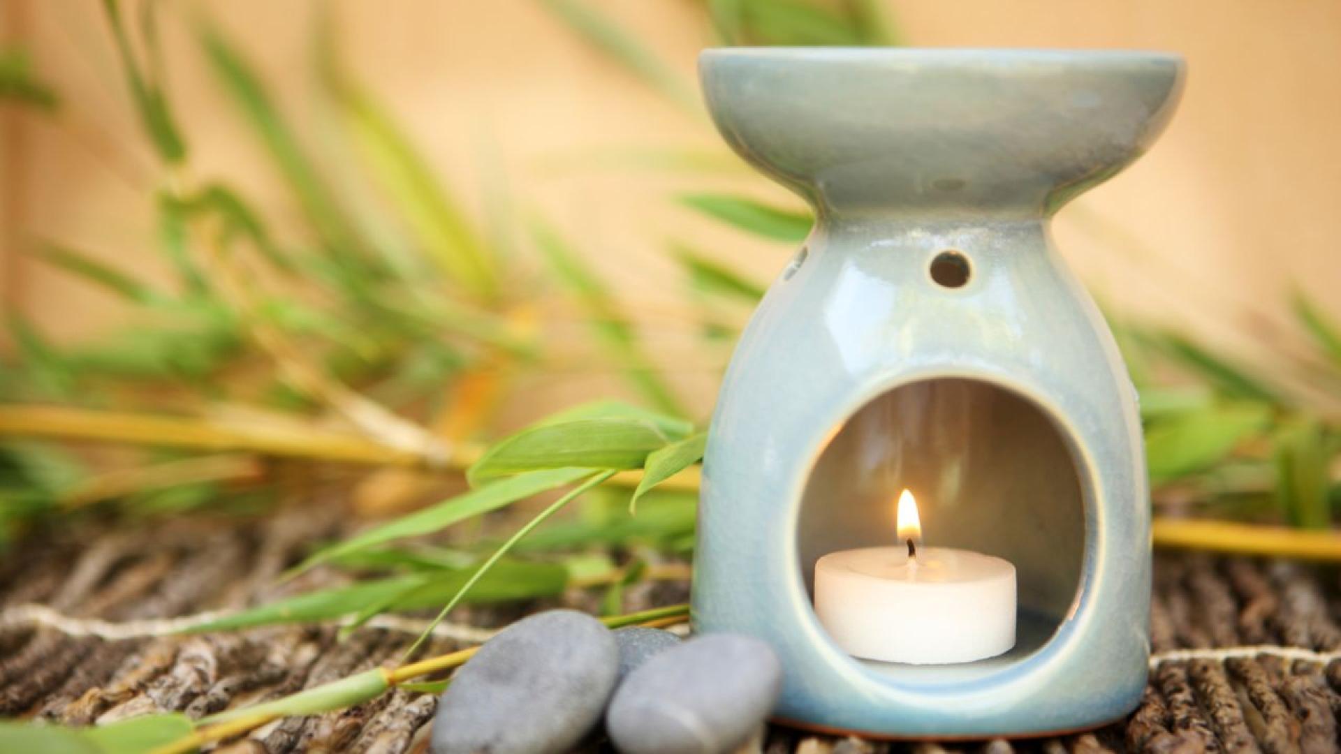 Блокчетата восък за топене които напоследък придобиха популярност като по безопасна