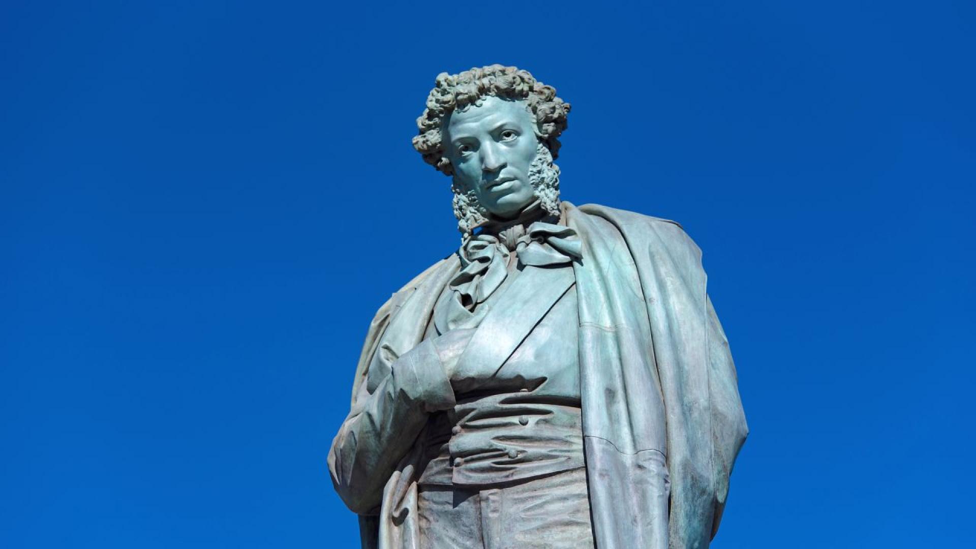 Кои улици да бъдат преименувани Сега ли да стане това