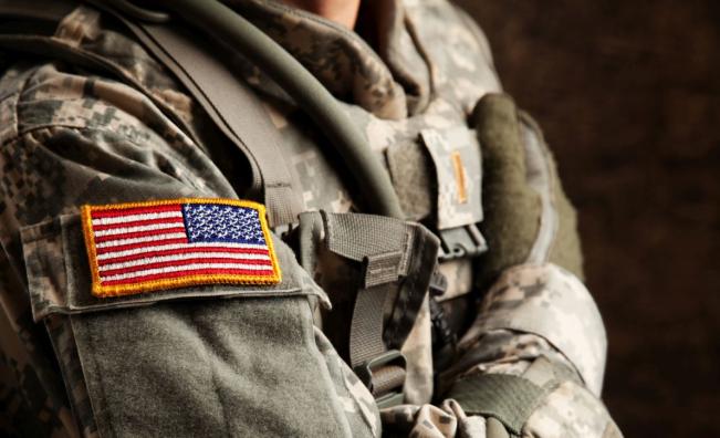 Как корпорациите са си сътрудничили с американската армия през десетилетията