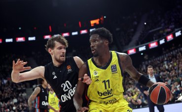 Фенербахче се справи с Париж в отложен мач от Евролигата