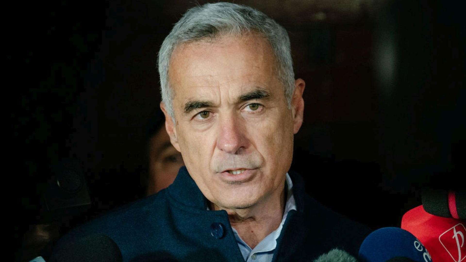 Румънският крайнодесен политик Калин Джорджеску заяви че иска референдум за