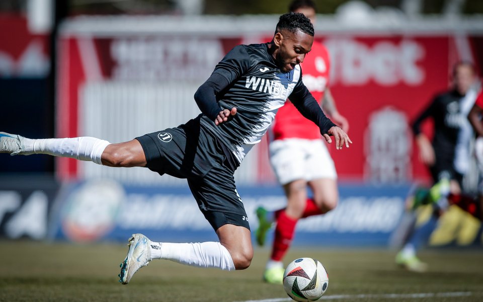 ЦСКА 1948 - Локомотив Пловдив