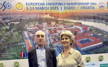 Весела Лечева се срещна с президента на ЕК по стрелба, обсъдиха българското домакинство