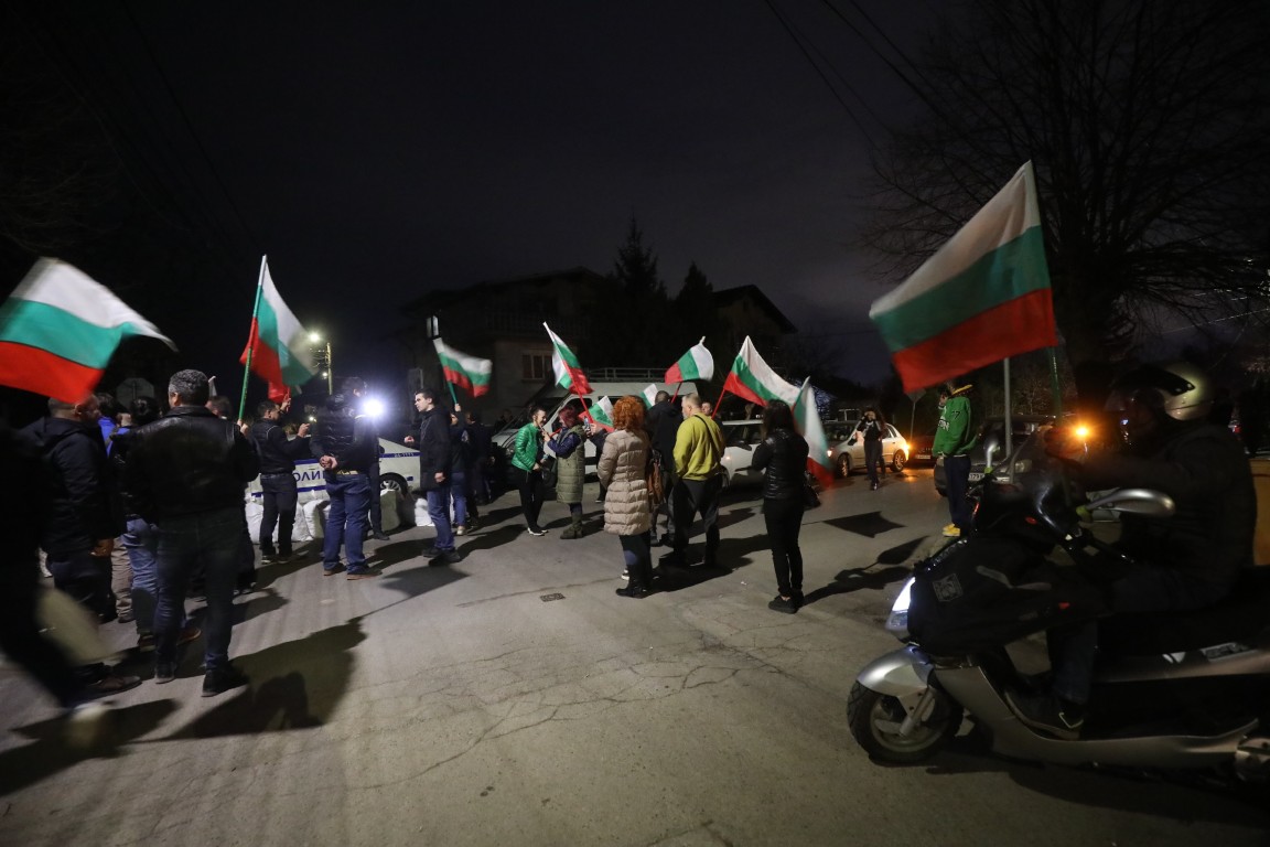 Протестен автопоход на „Величие“