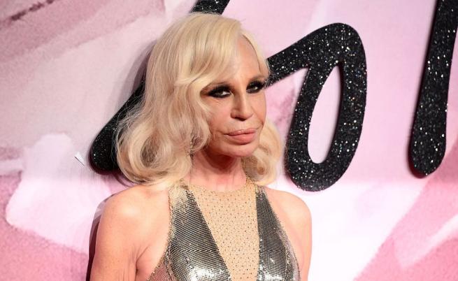 Versace винаги ще бъде Versace: Накъде ще поеме модната къща без Донатела