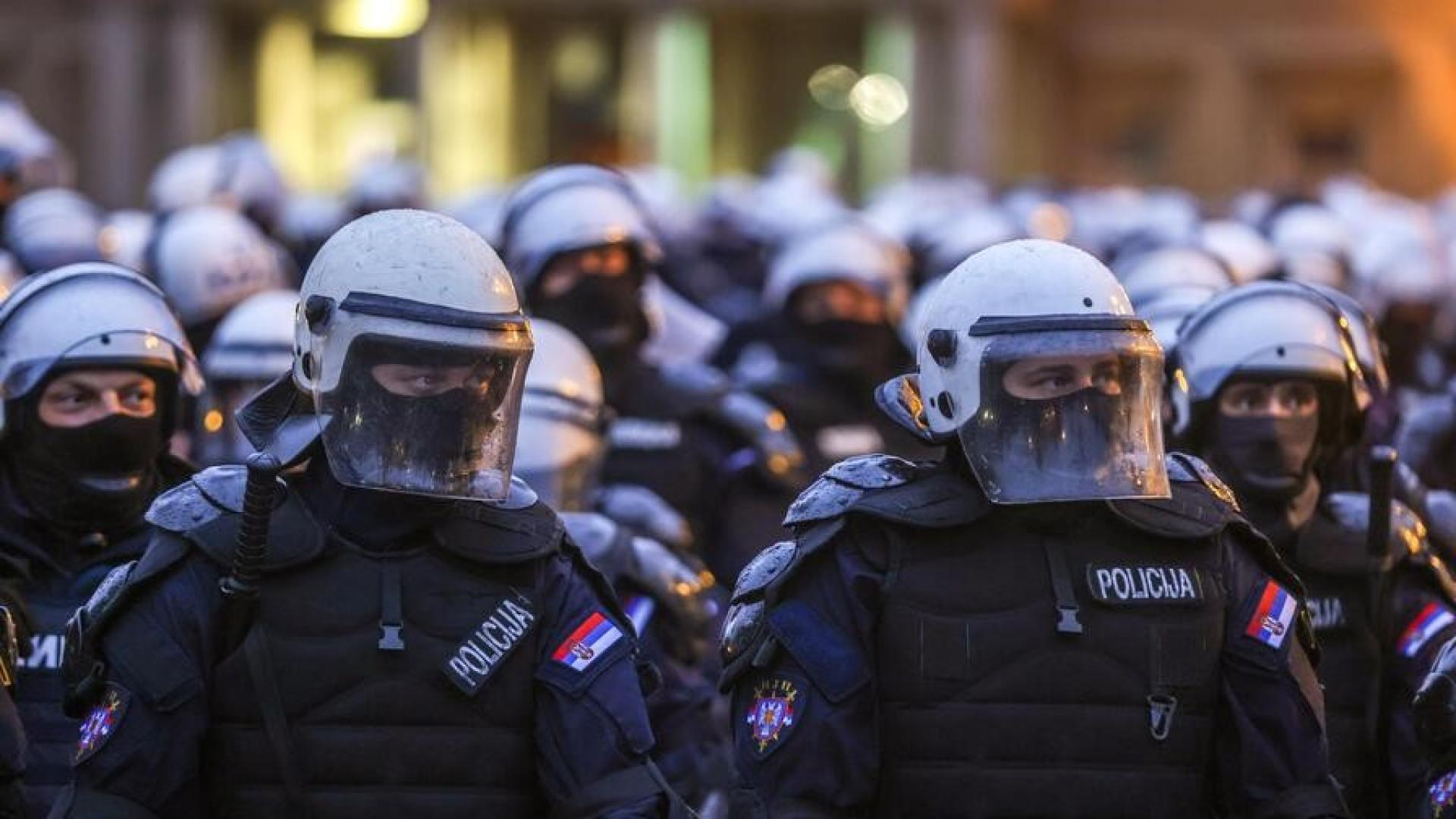 Протестът проведен в центъра на Белград в събота вечерта 15