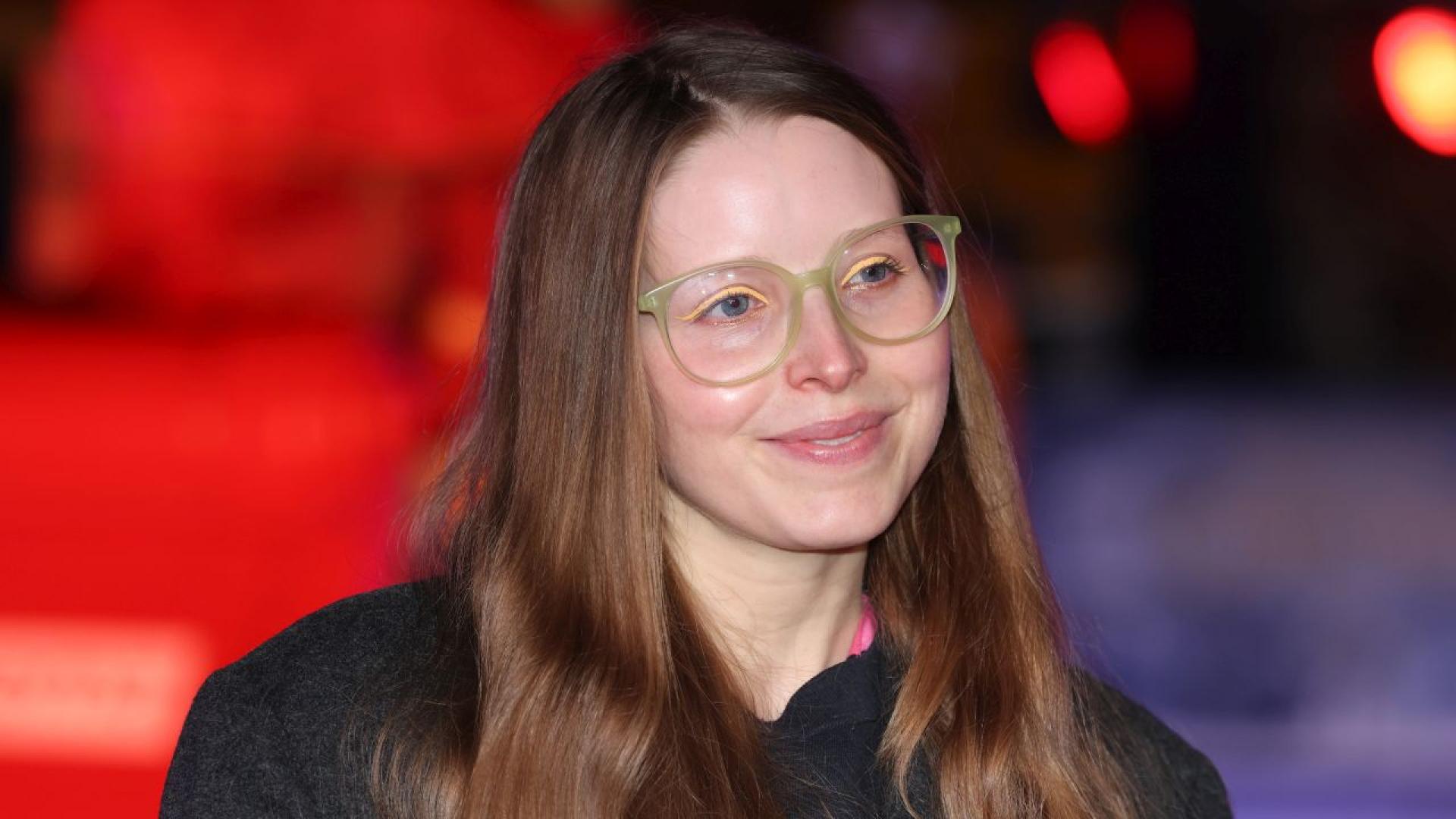 Звездата от Хари Потър Джеси Кейв известна още като