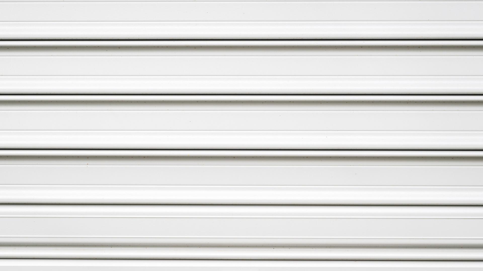 Шофьор на 80 години се вряза в магазин на Колхозния