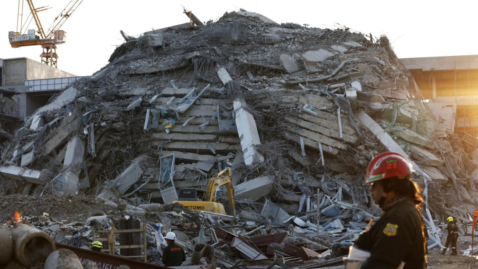 Бременна жена бе открита жива сред руините 60 часа след