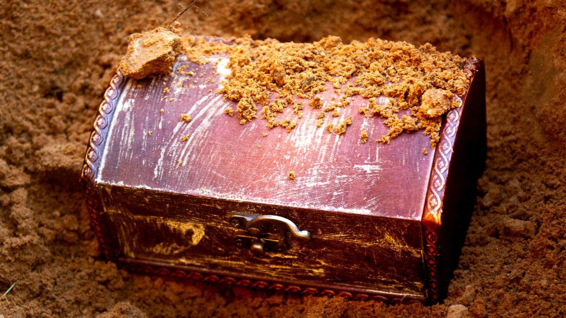 Малко дете откри древно съкровище по време на семейна разходка