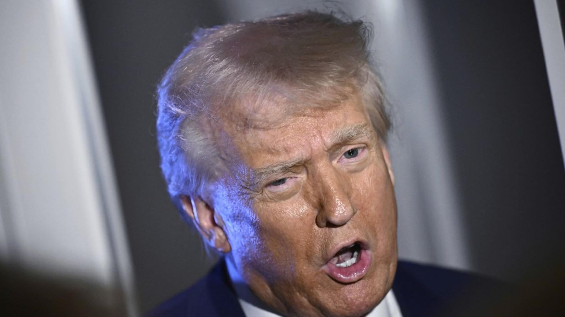 Президентът на САЩ Доналд Тръмп се застъпи за лидерката на