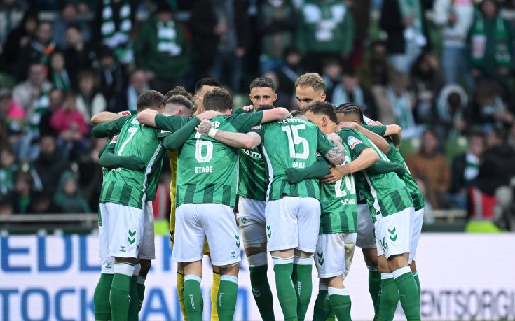 Вердер Бремен подчини Айнтрахт Франкфурт и влетя в топ 10