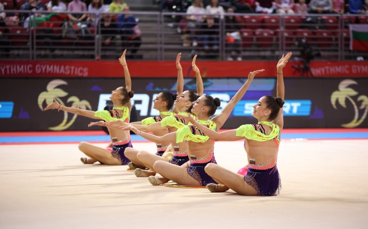 Ансамбълът ни грабна златото на пет ленти