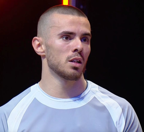 Буря от емоции адреналин и обрати белязаха поредната спирка от