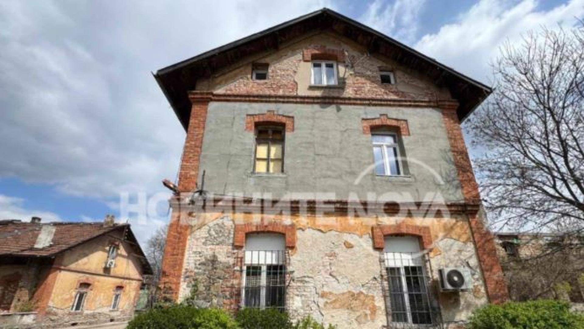 Откриха тяло на 39 годишен мъж със следи от насилие в мазе