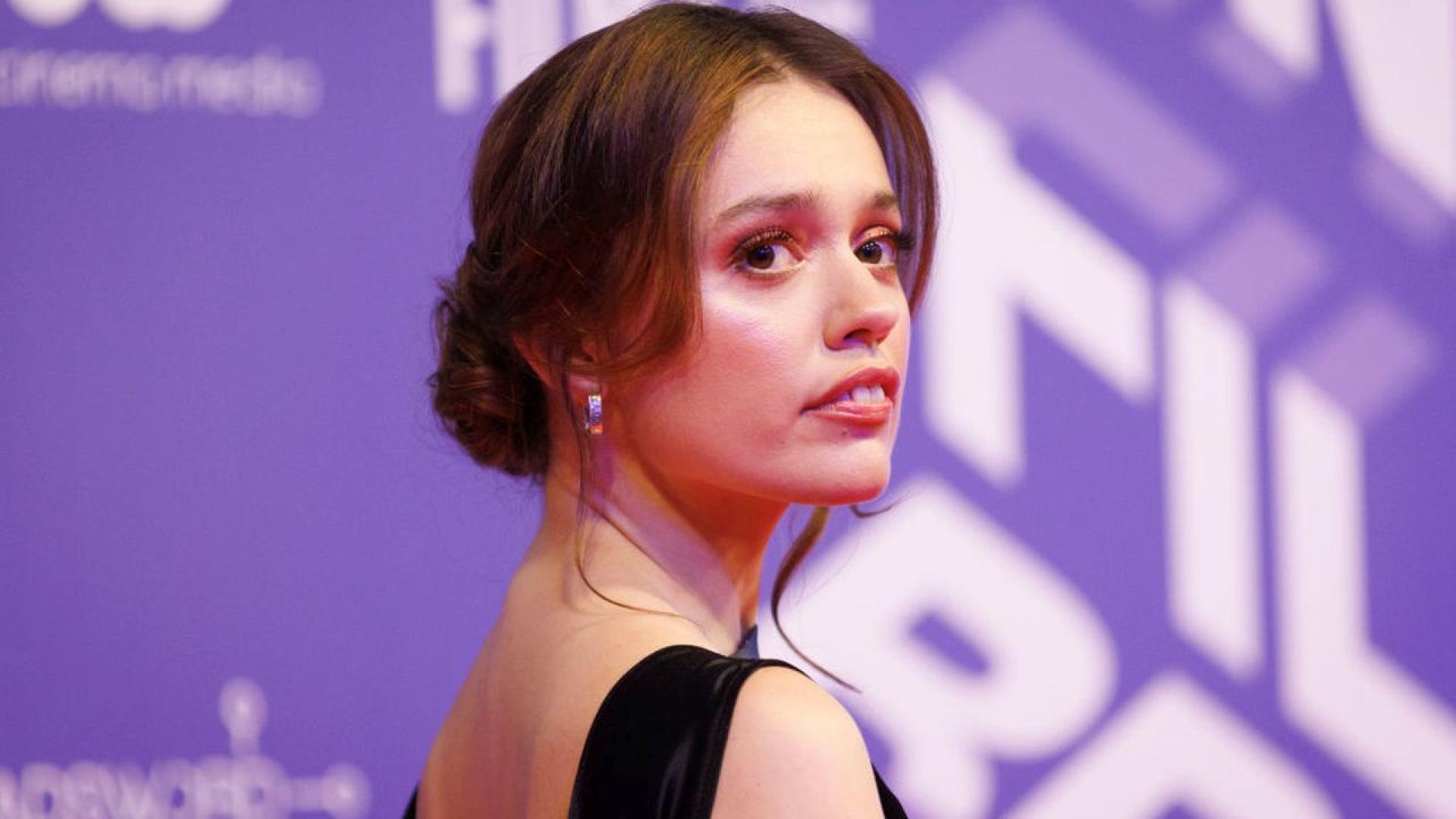 Ейми Лу Ууд привлича много внимание с отличителния си външен