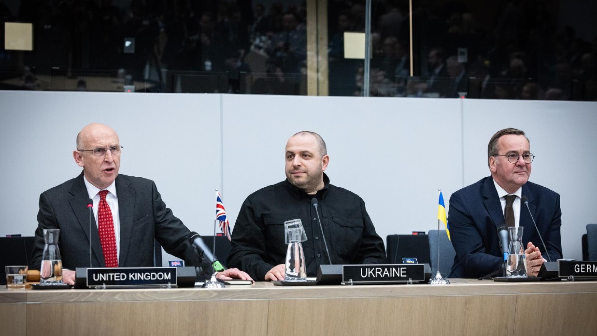 Украйна ще получи допълнителна военна помощ за 21 милиарда евро